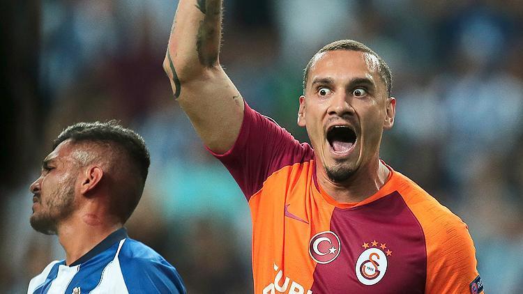 Galatasarayda Maicon için şok teklif | Transfer Haberleri