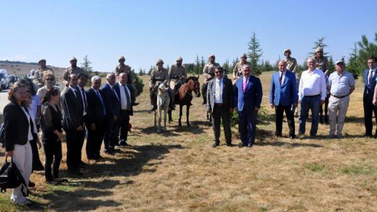 Albay Reşat Çiğiltepe Şehitliğinde anma