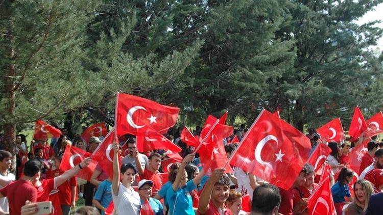 Anıtkabir’de başladı coşkuyla kutlandı