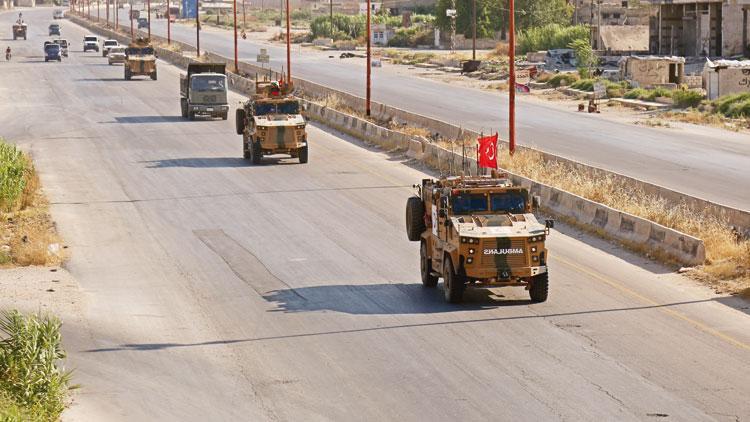 TSK’dan İdlib’e yeni askeri konvoy