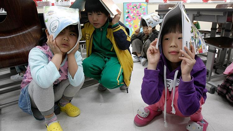 Çinde okulların açıldığı gün ilkokulda bıçaklı saldırı: Sekiz çocuk öldü