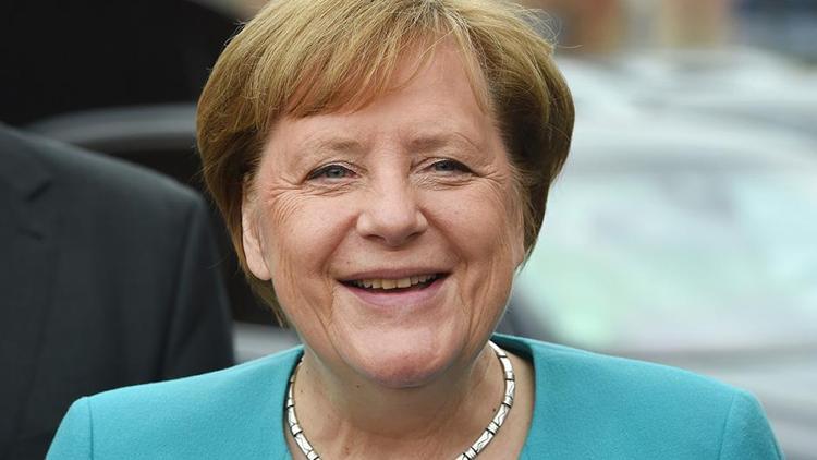 Merkel’e anket dopingi