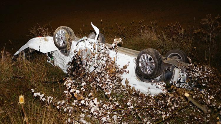 Otomobil takla attı Burcu ve Kübranın acı sonu