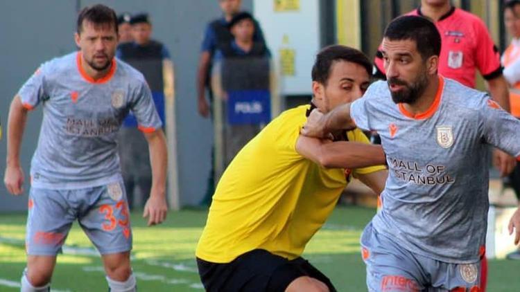 Skrtel oynadı, Başakşehir tek golle kazandı