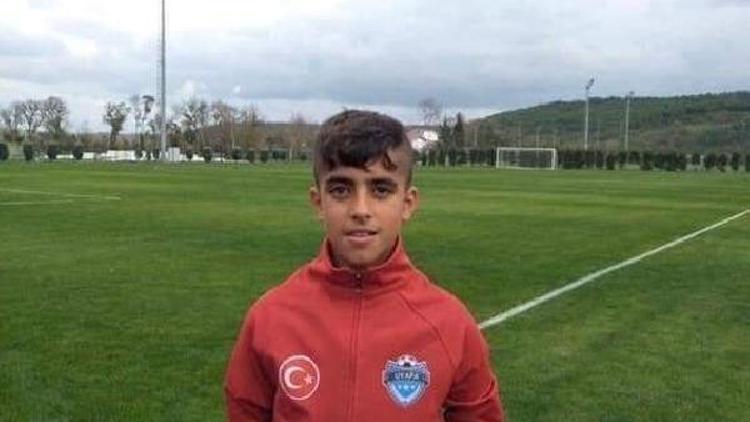 Barselonada Türkiyeyi temsil eden Hamza boğuldu