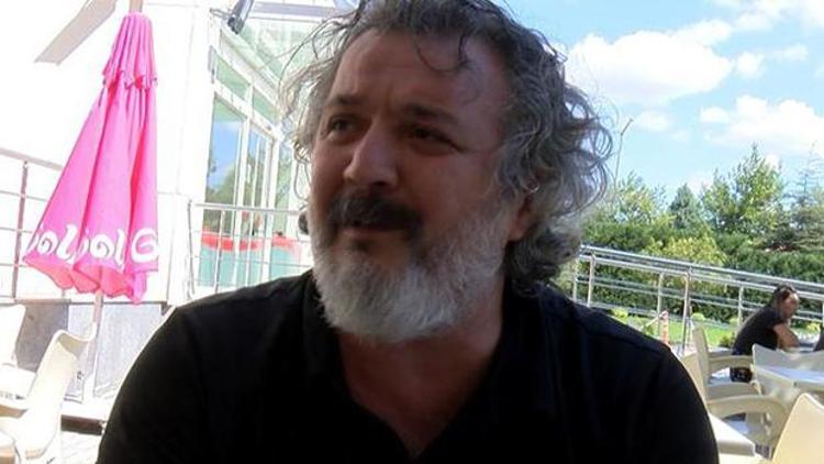 Yönetmen ve oyuncu Müfit Can Saçıntının babası hayatını kaybetti
