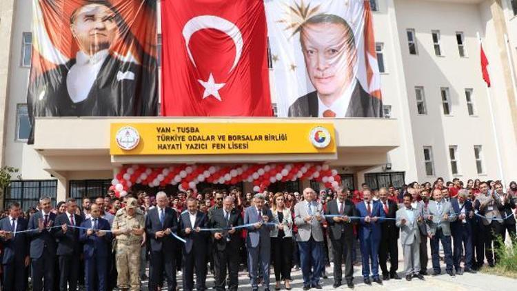Cumhurbaşkanı Erdoğan, telekonferansla Vandaki lisenin açılışını yaptı