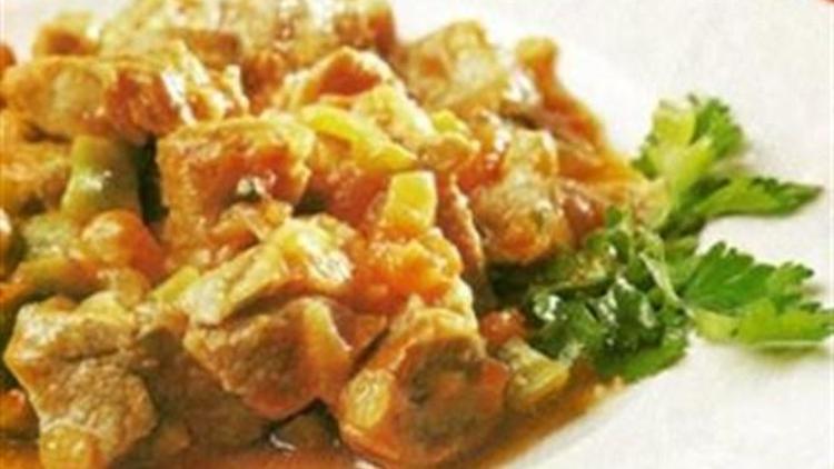 Ramazan Sofrası 5. gün ana yemeği: Tas Kebabı