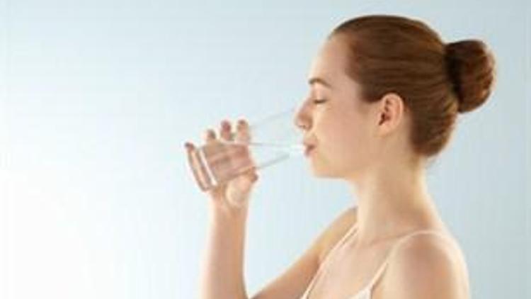 Su tüketimini artırmanın 7 pratik yolu