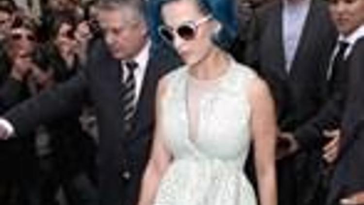 Katy Perry Paris Moda Haftası'nda