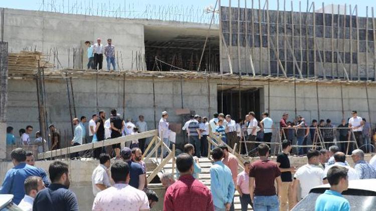 HDPlilerin kaçak yapıya dönüştürdüğü 5 cami inşaat alanında değişiklik