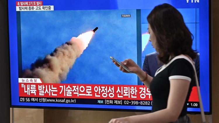 Kuzey Kore dünkü füzeleri süper büyük çoklu sistemle fırlattı