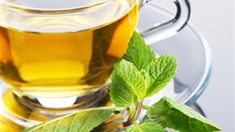 Yeşil çay perisi sağlığımızı koruyor!