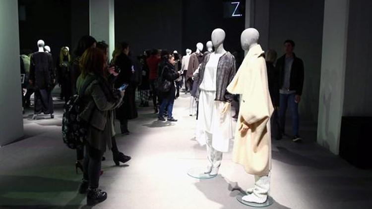 Mercedes-Benz Fashion Week Istanbul Zeynep Devooght Defilesi