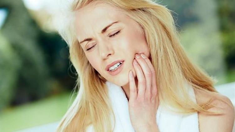 İhmal Edilen Diş Kansere Bile Sebep Olabiliyor