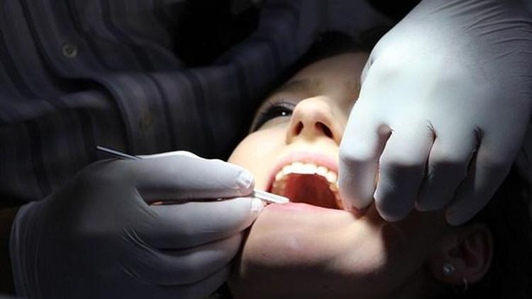 Diş Sıkmanızın Sebebi Çocukluk Travmaları Olabilir