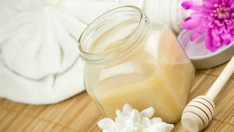 Arı Sütü Nasıl Kullanılır? Arı Sütünün Faydaları Neler?