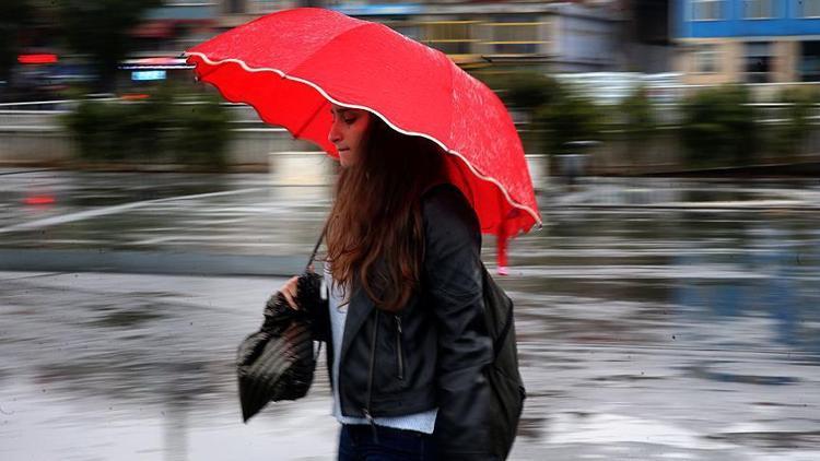 Meteorolojiden hava durumu uyarısı: Anadolu Yakası’nda sağanak ve gök gürültülü yağış