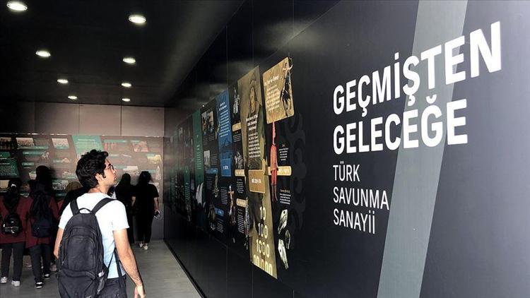 Geçmişten Geleceğe Türk Savunma Sanayii TEKNOFESTte sergileniyor