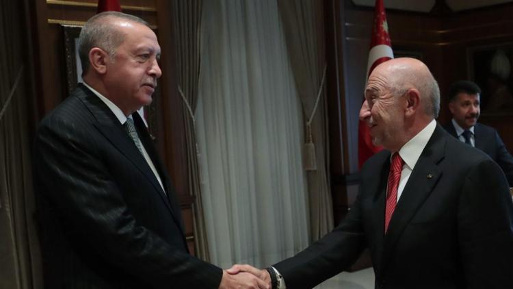 Cumhurbaşkanı Erdoğan, TFF Başkanı Özdemiri kabul etti