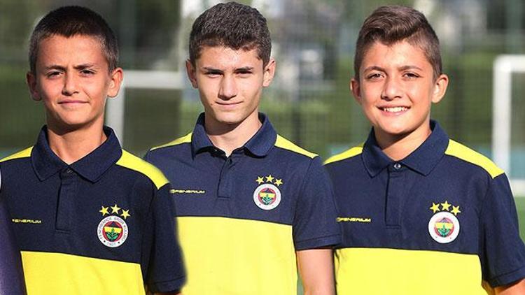 Akhisarspor’dan Fenerbahçeye Yaşları 13, 14 ve 15...