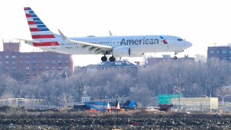 Uçuşu iptal edilen American Airlinesın Müslüman yolcusu: Irkçı ayrımcılık yapıldı
