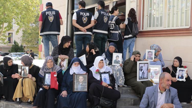 HDP önündeki oturma eyleminde 19uncu gün