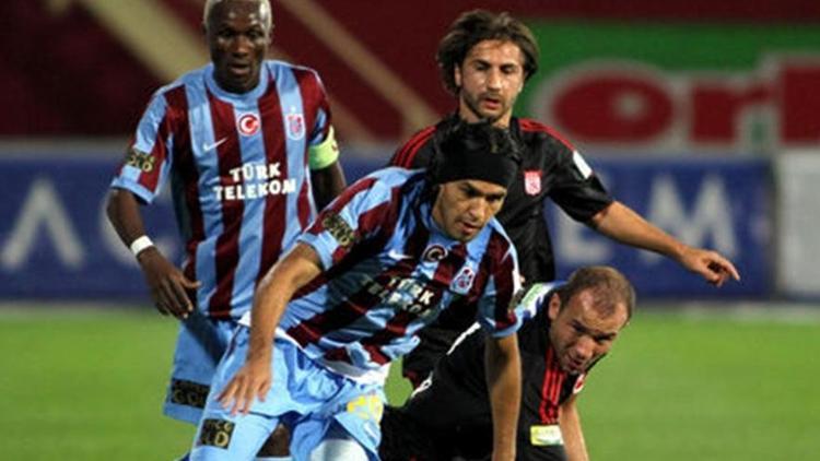 Trabzonspor, Sivasspora farklı 2010-11 sezonunda 6-1...