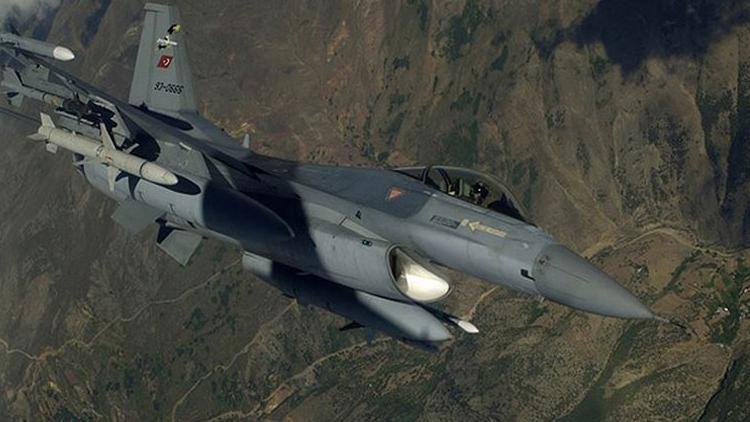 Son dakika... Türk jetleri Suriye hava sahasında uçtu