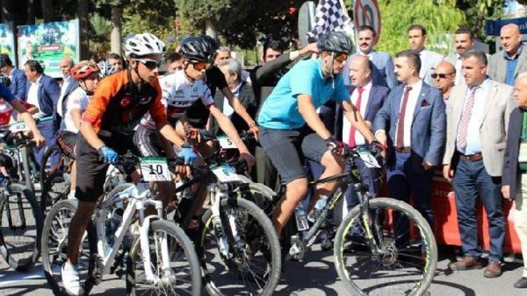 3. Altınözü Dağ Bisikleti Zeytin Kupası bisiklet yarışması