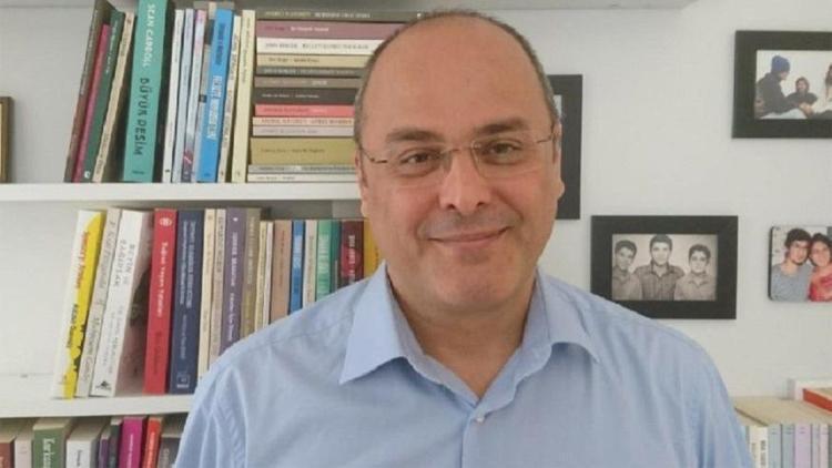 Akademisyen Bülent Şıka hapis cezası