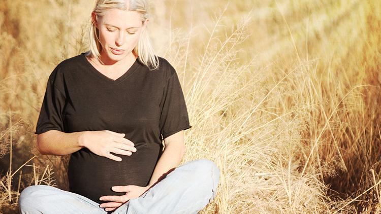 Anne Adaylarına Tavsiye: Hamilelik Döneminde Bebeğinizle Konuşun