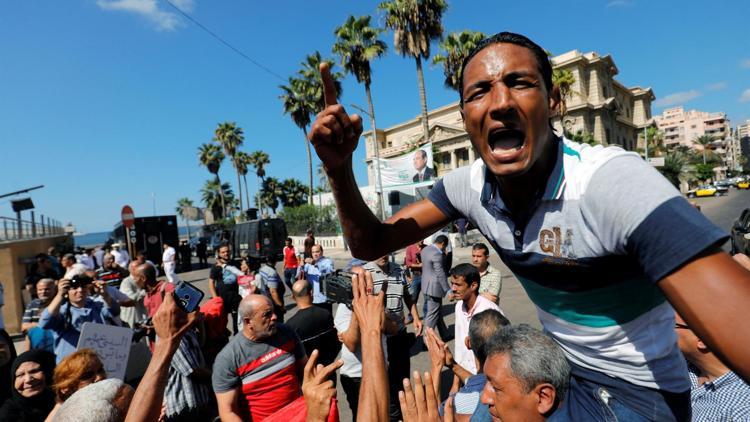 Mısırda Sisi karşıtları ve destekçilerinden eş zamanlı gösteriler