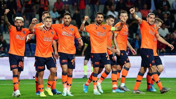 Başakşehir, Çaykur Rizespora gol yağdırdı