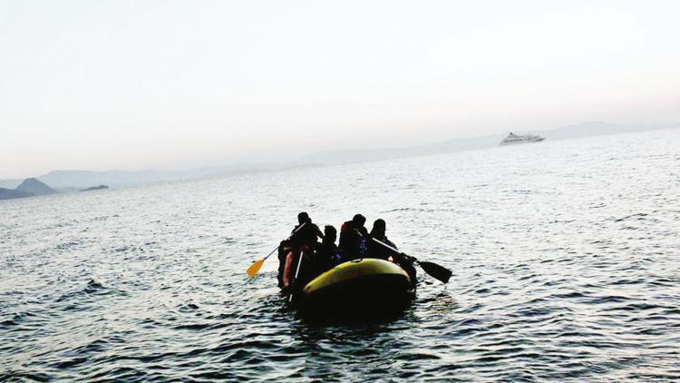 Ege’de göçmen teknesi battı: 7 ölü