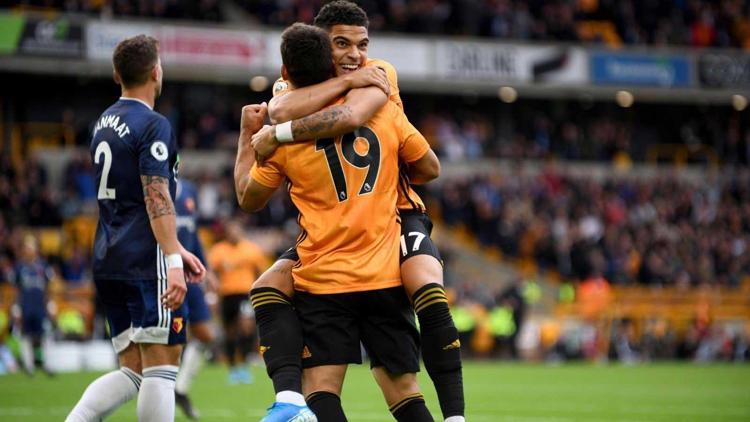 Wolverhampton ilk galibiyetini aldı