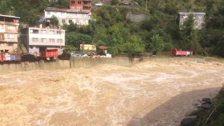 Son dakika... Meteorolojiden Rize, Artvin, Trabzon için sağanak uyarısı