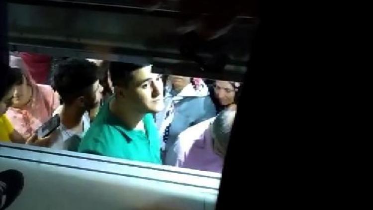 Asansörde mahsur kalan 9 kişi 2.5 saat sonra kurtarıldı