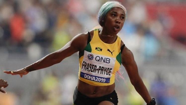 Jamaikalı Shelly-Ann Fraser-Pryce altın madalyaya ulaştı
