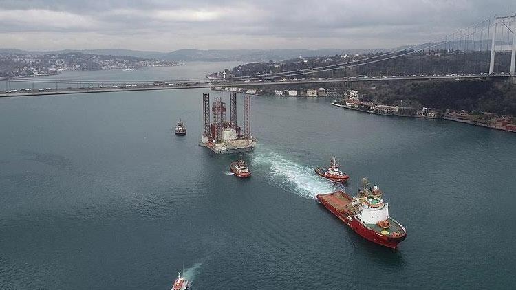 Türk boğazlarından 6 ayda 40 bin 880 gemi geçti