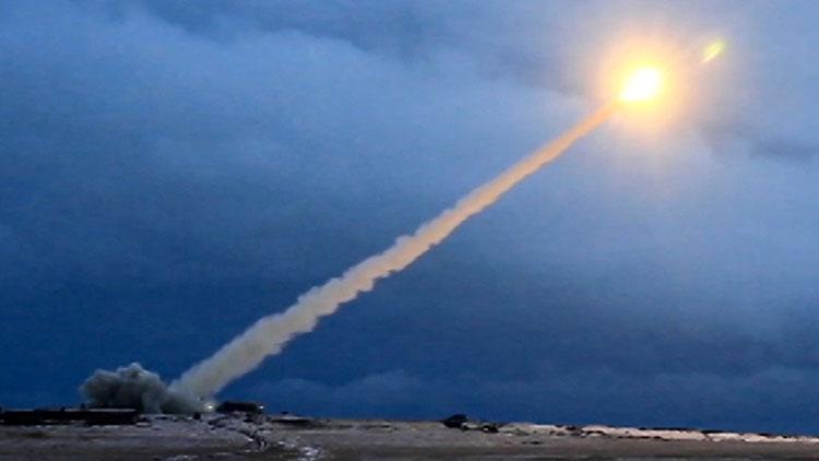 Rusya Suriyede S-500 hava savunma sistemini test etti