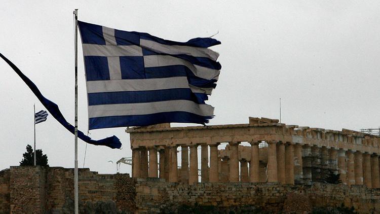 Yunanistanın nüfusu azalıyor