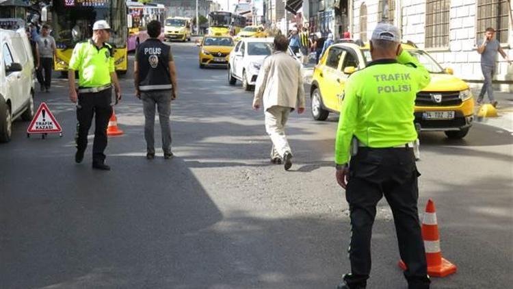 Helikopterler destek verdi İstanbulda Kurt Kapanı-15 denetimi