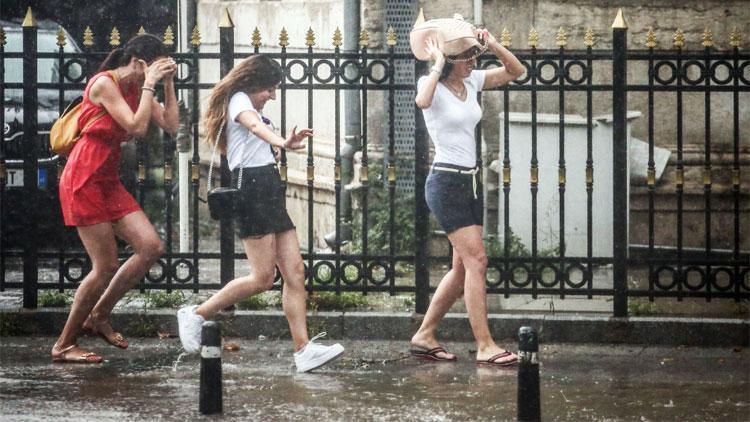 Yağış İstanbulun kapısına dayandı... Meteorolojiden çok sayıda kente uyarı