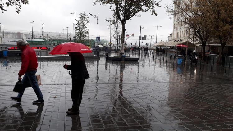 Son dakika... Meteorolojiden İstanbula sağanak yağış uyarısı