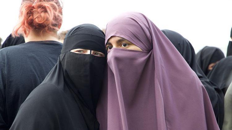 BM’den Hollanda’ya ‘burka’ eleştirisi