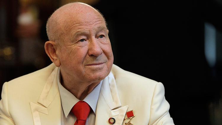 Son dakika... İlk uzay yürüyüşünü gerçekleştiren astronot Alexei Leonov yaşamını yitirdi