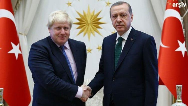 Son dakika... Cumhurbaşkanı Erdoğan, Johnson ile görüştü