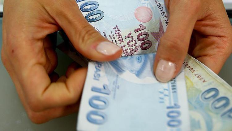 Son dakika... Bakan açıkladı: 7 ilde 10 bin 250 kadına aylık 650 lira destek