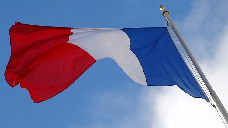 Fransa, Suriyedeki askeri ve sivil personelini korumak için önlem alacak